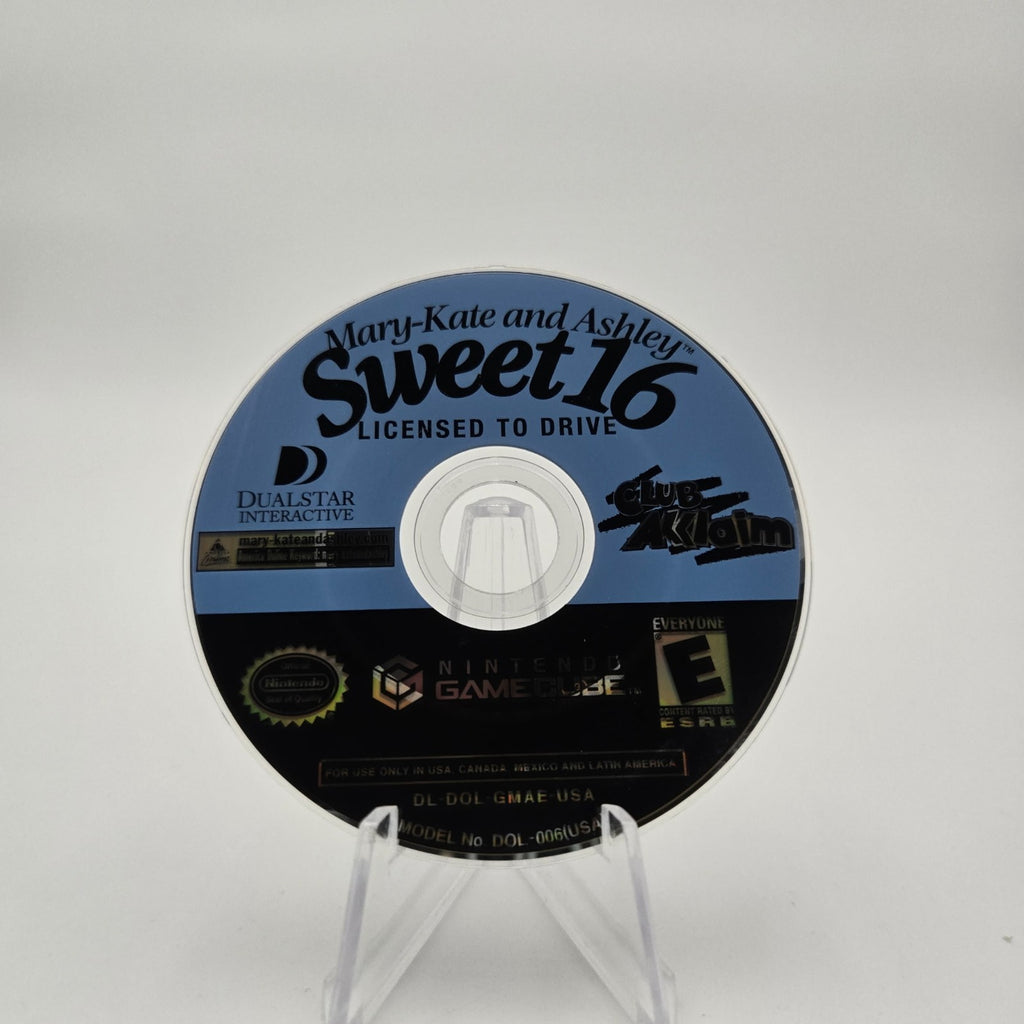 Mary-Kate and Ashley Sweet 16 (Gamecube) CIB Complete Authentic Tested
